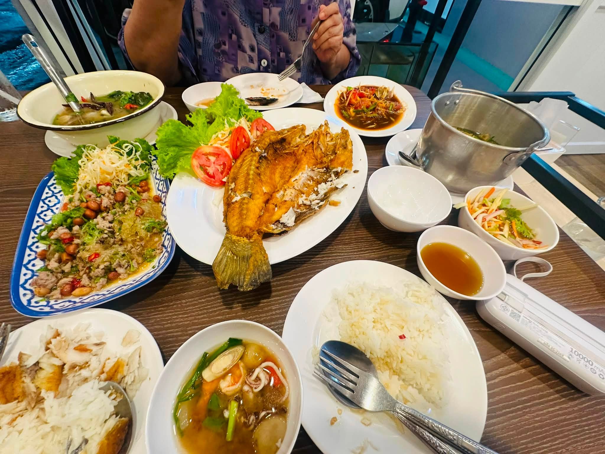 บรรยากาศร้านตำแซ่บซ่าส์ 2